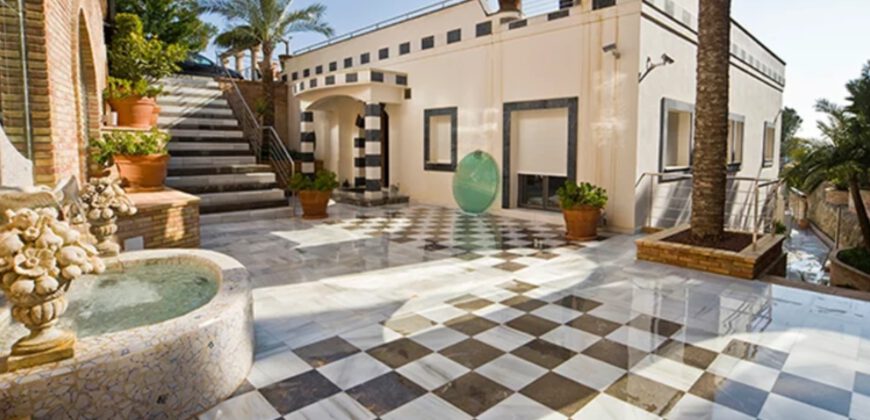 Imposante Villa in Bendinat